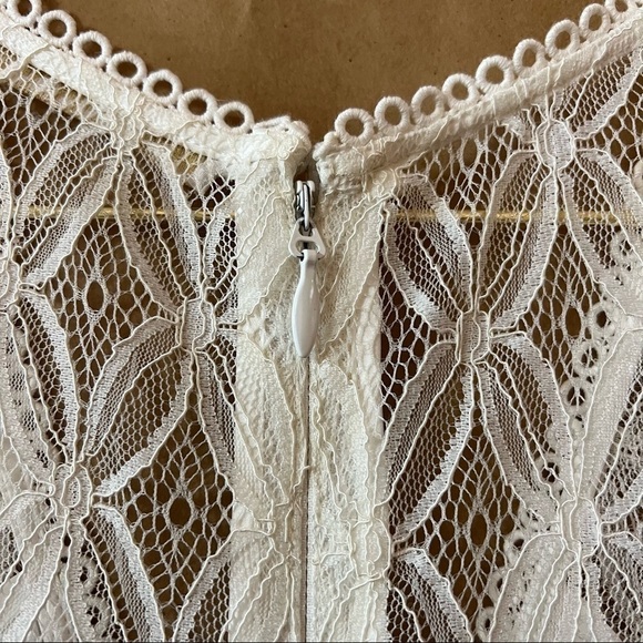 La Maison Talulah | Pursue Sleeveless Lace Mini Dress Bridal Wedding Size M - Picture 11 of 14